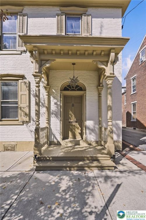 14 W Market St, BETHLEHEM, PA, 18018-5703 | Card Image