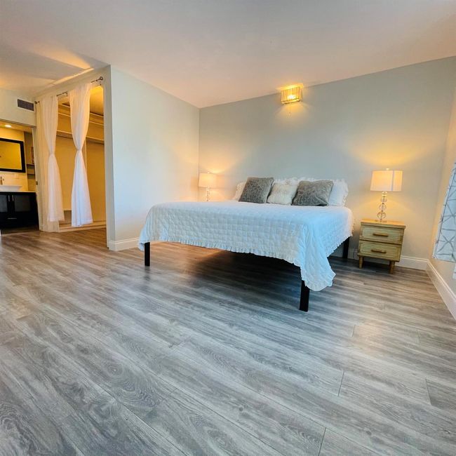 APT-224 - 3450 S Ocean Blvd, Condo with 1 bedrooms, 2 bathrooms and null parking in Palm Beach FL | Image 11