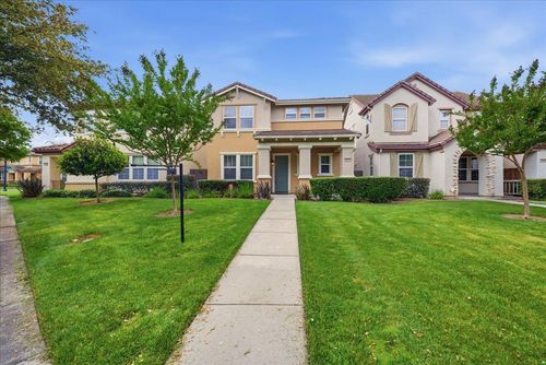 4979 Madamin Way, Sacramento, CA, 95835-1860 | Card Image