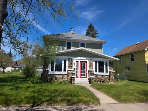 22 W Lincoln Ave, Tomahawk, WI, 54487-1356 | Card Image