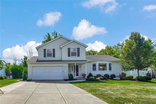 206 Continental Dr, Lockport, NY, 14094-5222 | Card Image
