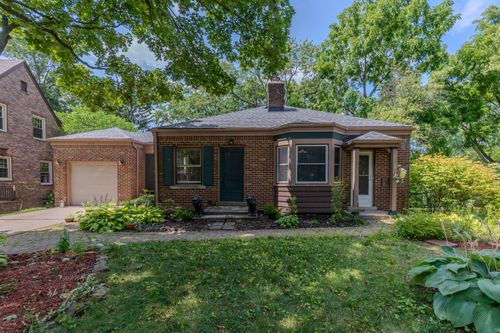 519 Fairview Cir, Ypsilanti, MI, 48197-2112 | Card Image