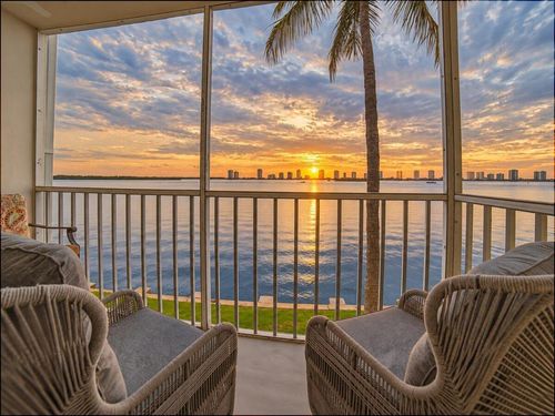 205-101 Doolen Ct, North Palm Beach, FL, 33408-5719 | Card Image