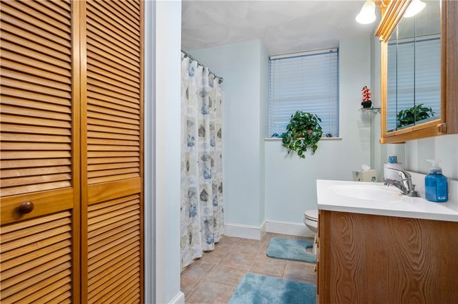 APT-1 - 200 Cato St, Condo with 2 bedrooms, 2 bathrooms and 2 parking in Woonsocket RI | Image 8
