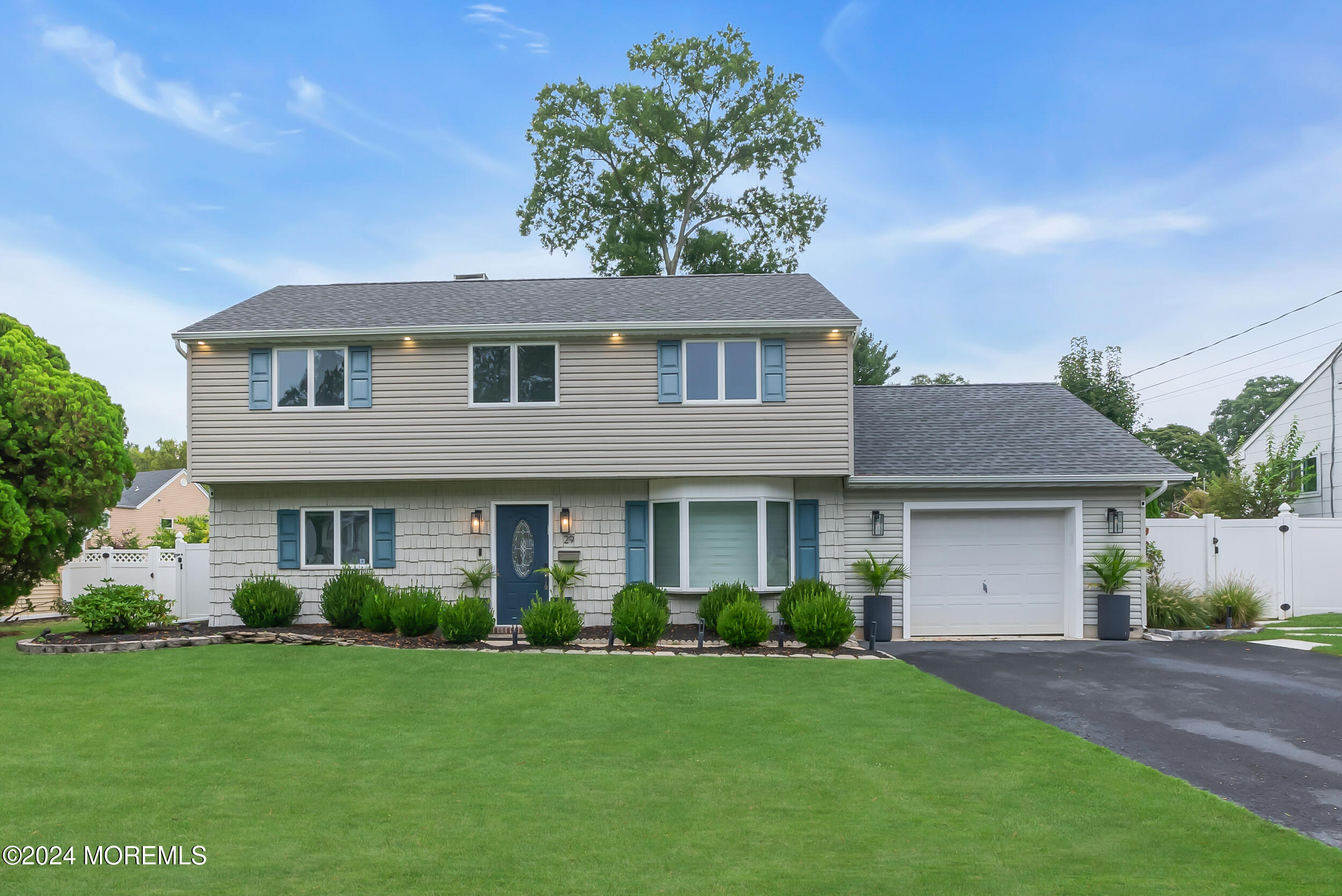 Peachtree Rd, Oakhurst, NJ 07755