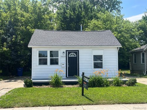 7020 Packard Ave, Warren, MI, 48091-3059 | Card Image