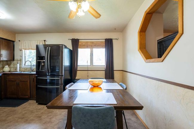 1209 18 St N, House detached with 3 bedrooms, 2 bathrooms and 6 parking in Lethbridge AB | Image 12