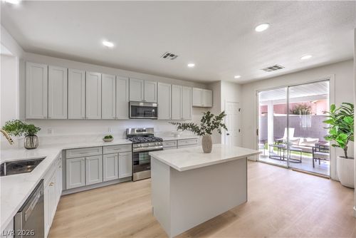 11855 Bella Luna St, Las Vegas, NV, 89183-5547 | Card Image
