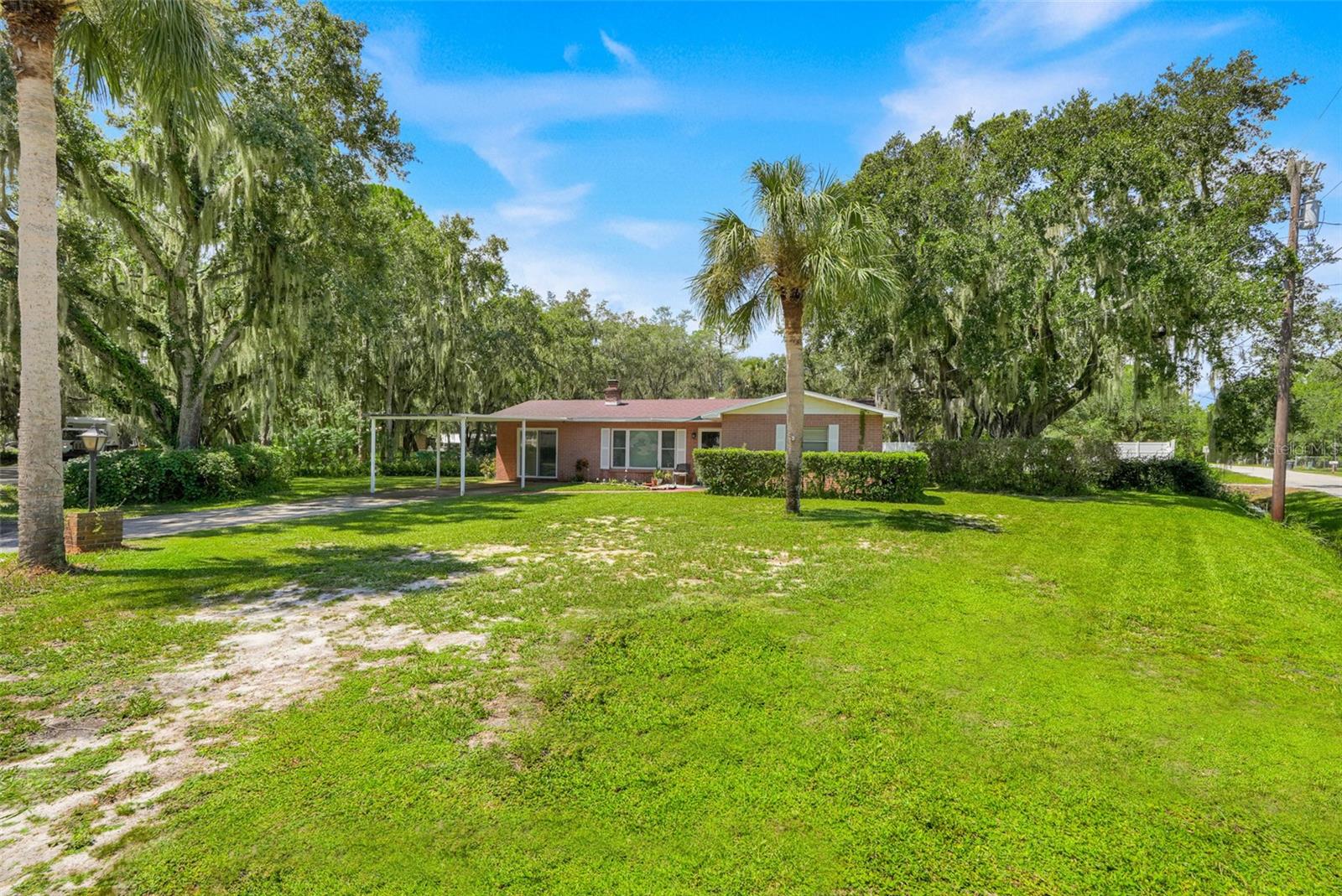Residential in LAKE WALES 3
