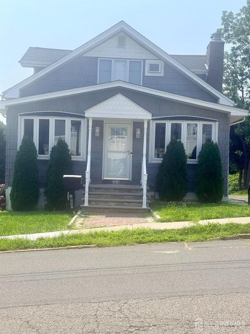 363 Portia St, South Amboy, NJ, 08879-1819 | Card Image