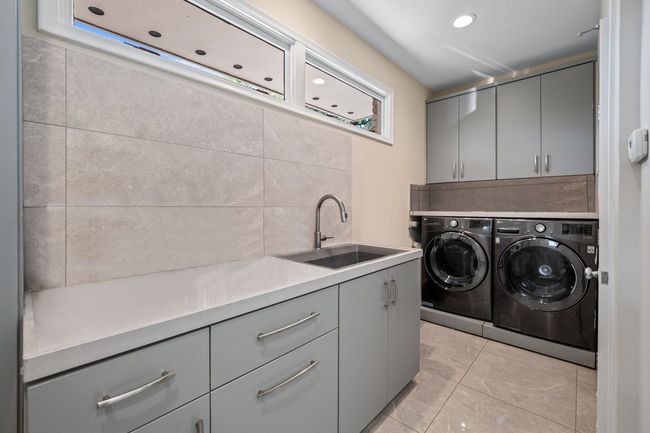 5280 Brookdale Rd, House other with 6 bedrooms, 3 bathrooms and null parking in Bloomfield Hills MI | Image 24