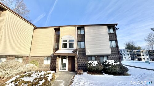 c77-7 Padanaram Rd, Danbury, CT, 06811-5721 | Card Image