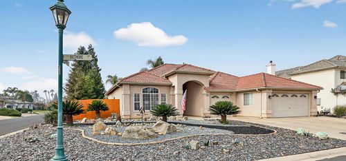 4500 Biltmore St, Chowchilla, CA, 93610-8466 | Card Image