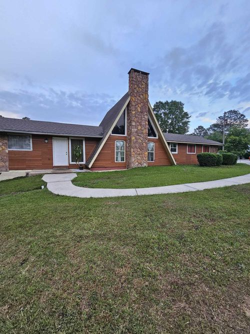 48 Mackeral Dr, Hattiesburg, MS, 39402-9518 | Card Image