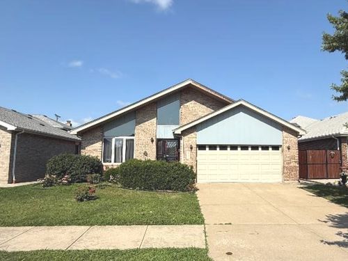 11606 S Avenue N, Chicago, IL, 60617-7313 | Card Image