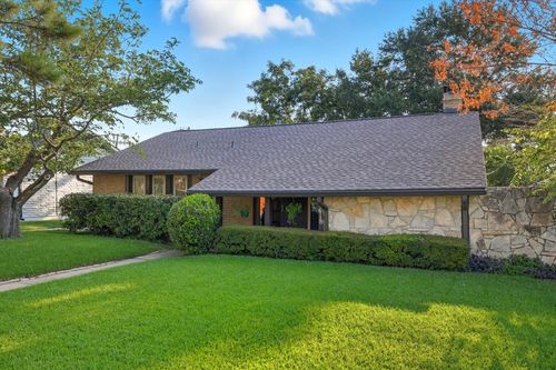 3618 Missoula St, Irving, TX, 75062-3043 | Card Image