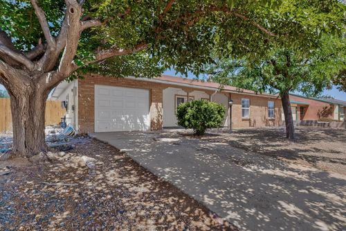 735 Stagecoach Rd Se, Rio Rancho, NM, 87124-3769 | Card Image