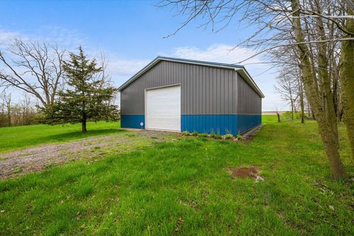 423 Fairview Ave, Camden, MI, 49232-9646 | Card Image