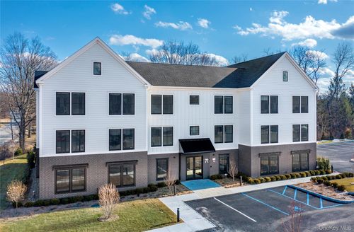 203-71 E Main St, Pawling, NY, 12564-1479 | Card Image