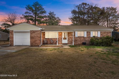 401 Ramsey Dr, Jacksonville, NC, 28540-6947 | Card Image