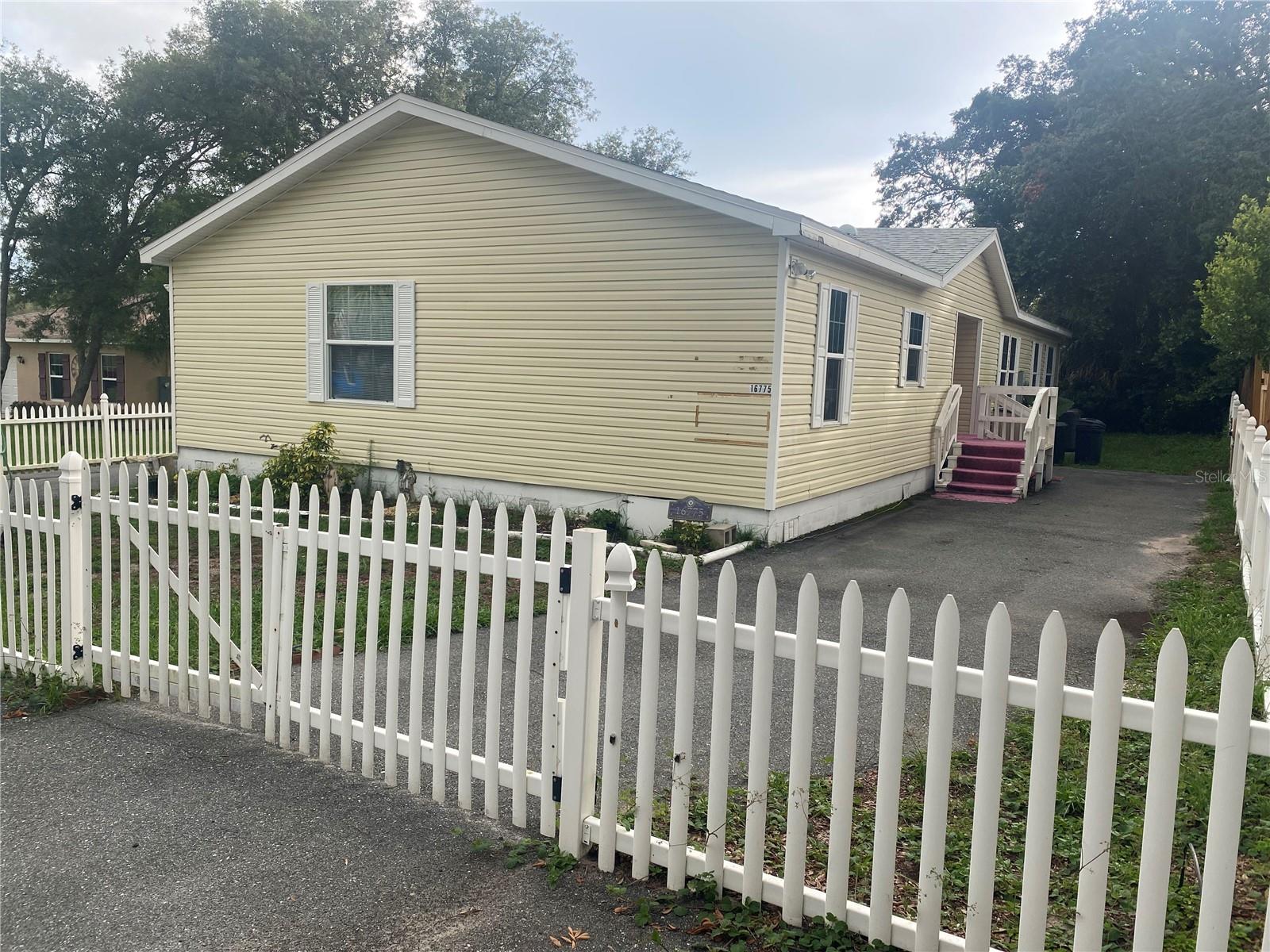 16775 Joshua Tree Lane, Sold in HUDSON Zoocasa