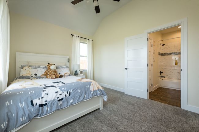 Downstairs bedroom | Image 31