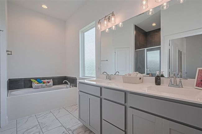 4507 Mustang Run Dr, House other with 4 bedrooms, 2 bathrooms and 3 parking in Rosenberg TX | Image 39