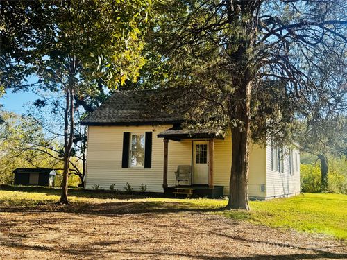 124 Smokestack Ln, Statesville, NC, 28625-8962 | Card Image