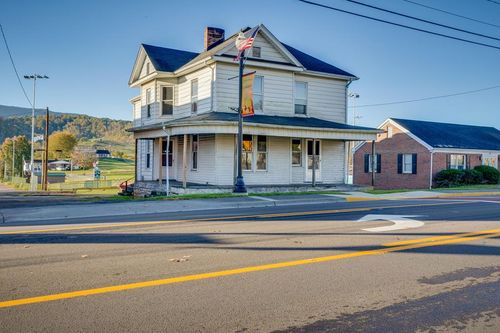 293 W Main St, Lebanon, VA, 24266-4217 | Card Image