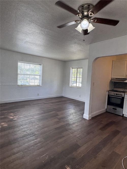 apt-18-2331 Adams St, Hollywood, FL, 33020-7037 | Card Image