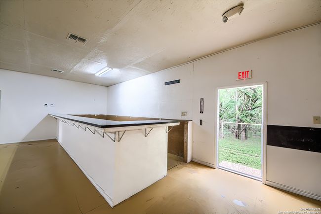 19015 K St, Home with 0 bedrooms, 0 bathrooms and null parking in Somerset TX | Image 17