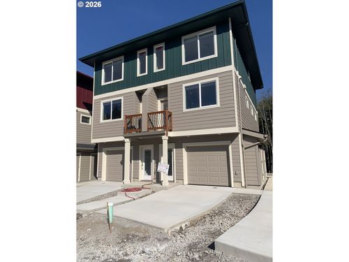 w61-37101 Dubarko Rd, Sandy, OR, 97055-7882 | Card Image