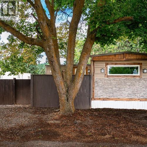 70-2065 Boucherie Rd, Westbank, BC, V4T2A8 | Card Image