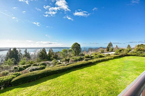 51-2202 Folkestone Way, West Vancouver, BC, V7S2X7 | Card Image