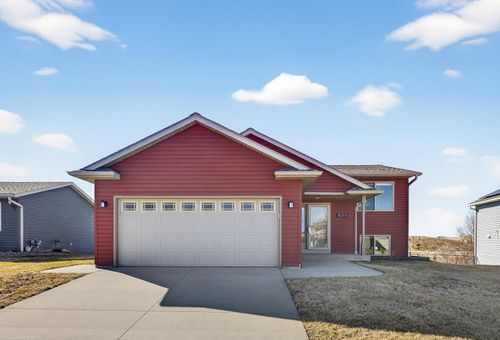 5315 Castleview Dr Nw, Rochester, MN, 55901-2241 | Card Image