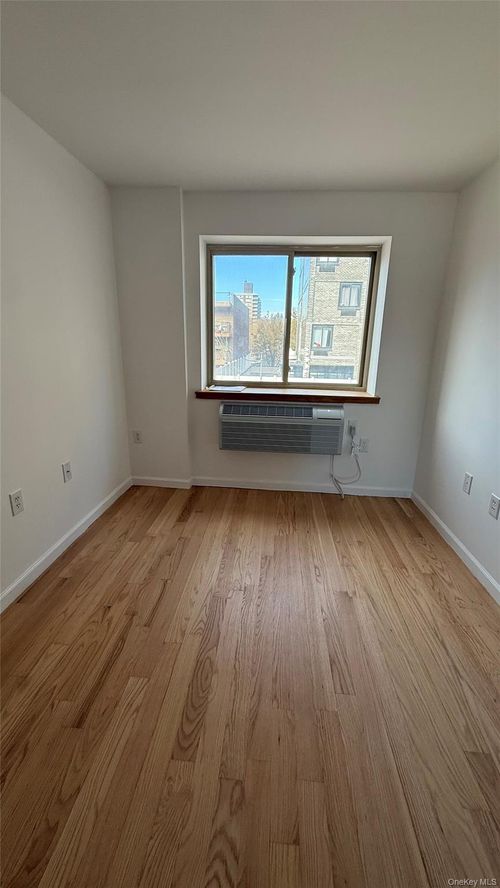 apt-2a-112 38th Ave, Corona, NY, 11368-1496 | Card Image