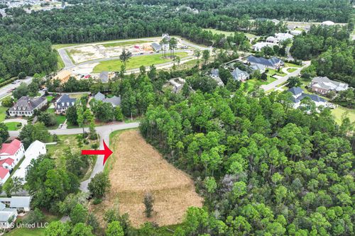 13070 Hartley Cir, Gulfport, MS, 39503-2952 | Card Image