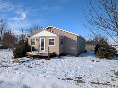 413 N 6th St, New Douglas, IL, 62074 | Card Image