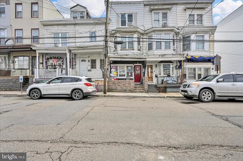 312 W Mahanoy St, MAHANOY CITY, PA, 17948-2527 | Card Image