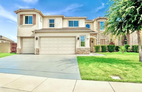 2156 Capistrano St, Manteca, CA, 95337-8395 | Card Image
