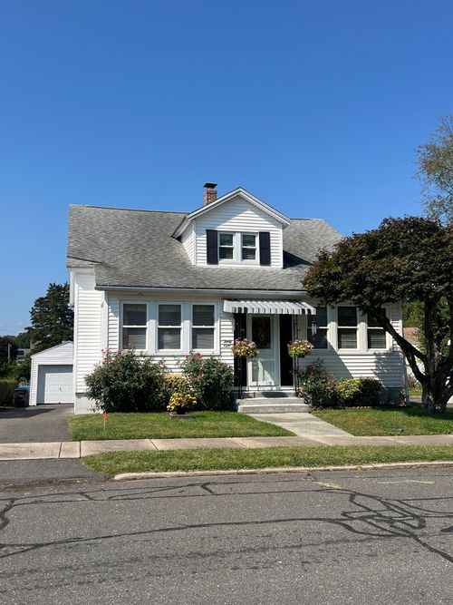 38 Ledgecrest Ave, New Britain, CT, 06051-1318 | Card Image