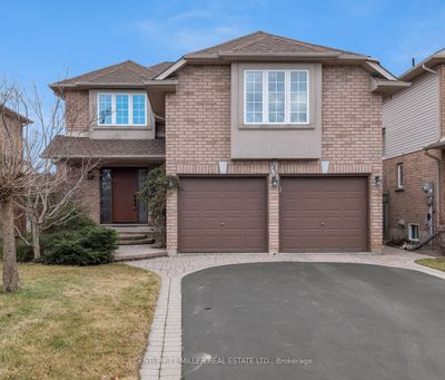 125 Eringate Dr, House other with 3 bedrooms, 4 bathrooms and 6 parking in Stoney Creek ON | Image 1