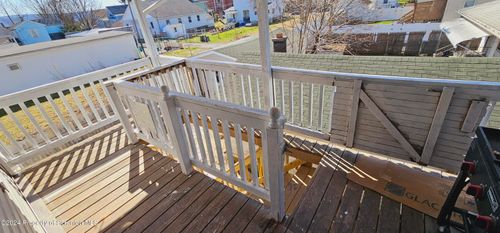 2nd-floor-1319 Washburn St, Scranton, PA, 18504-2426 | Card Image