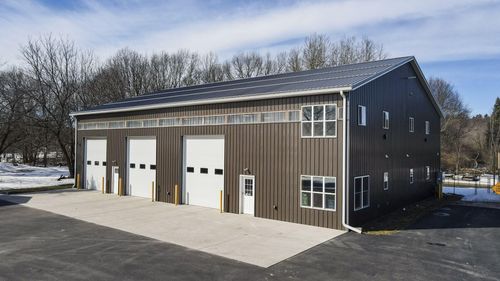 480 E Parkdale Ave, Manistee, MI, 49660-1153 | Card Image