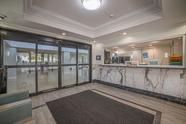 APT-507 - 405 N Ocean Blvd, Condo with 2 bedrooms, 2 bathrooms and null parking in Pompano Beach FL | Image 23