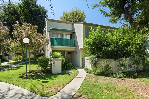 unit-l-18526 Mayall St, Northridge, CA, 91324-5014 | Card Image
