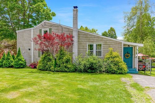 68 Cottage Rd, Newbury, MA, 01951-2305 | Card Image