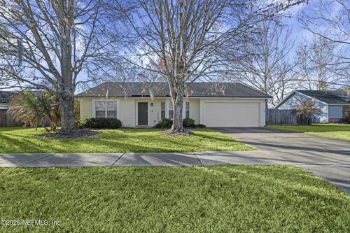 1985 Apopka Dr, Middleburg, FL, 32068-6779 | Card Image