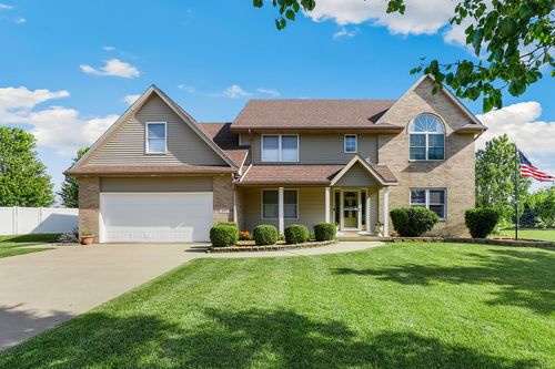 855 White Tail Bnd, Manteno, IL, 60950-3724 | Card Image