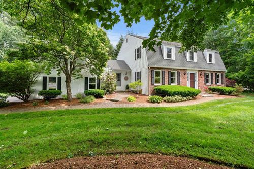 44 Orchard Dr, Hollis, NH, 03049-6101 | Card Image